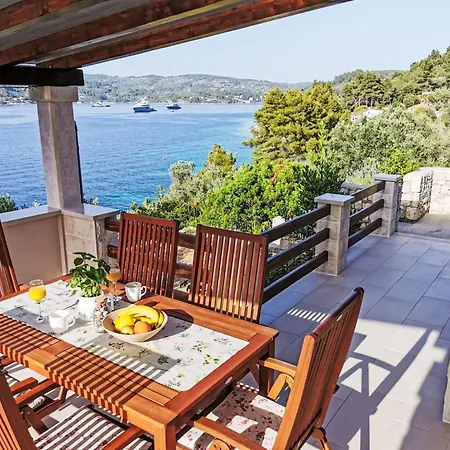 Flora By Interhome Casa de Férias *