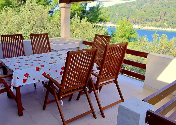 Flora By Interhome Сasa de vacaciones