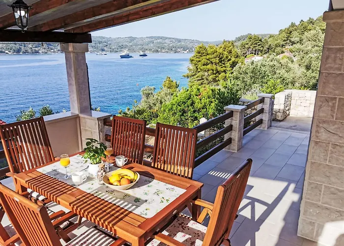 Flora By Interhome Сasa de vacaciones *