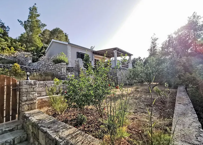 Flora By Interhome * Vela Luka